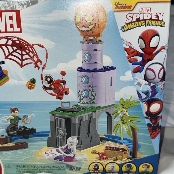 LEGO Marvel: Team Spidey at Green Goblin's Lighthouse (10790) Building Kit - Picture 2 of 7